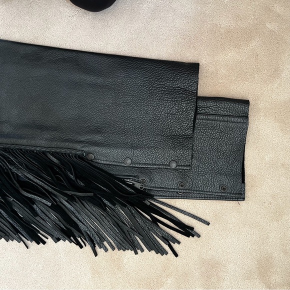 Deerskin Trading Post leather motorcycle riding chaps - Picture 3 of 16